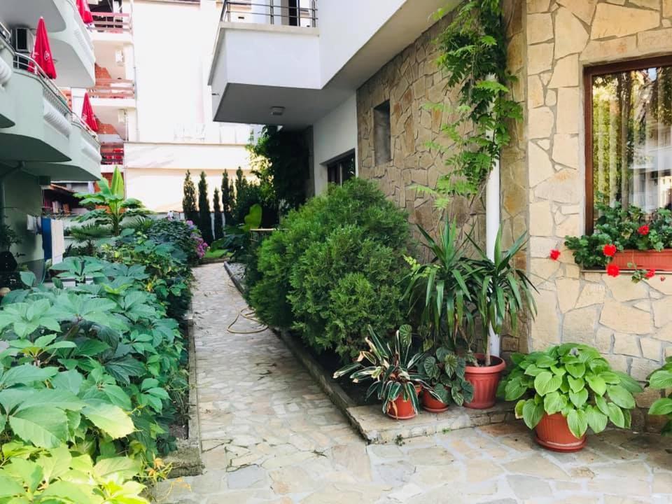Джорджия Ξενοδοχείο Kiten  Εξωτερικό φωτογραφία